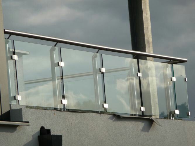 Railing hardware